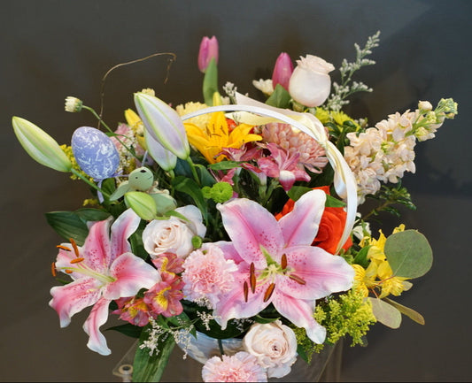 Lily Basket