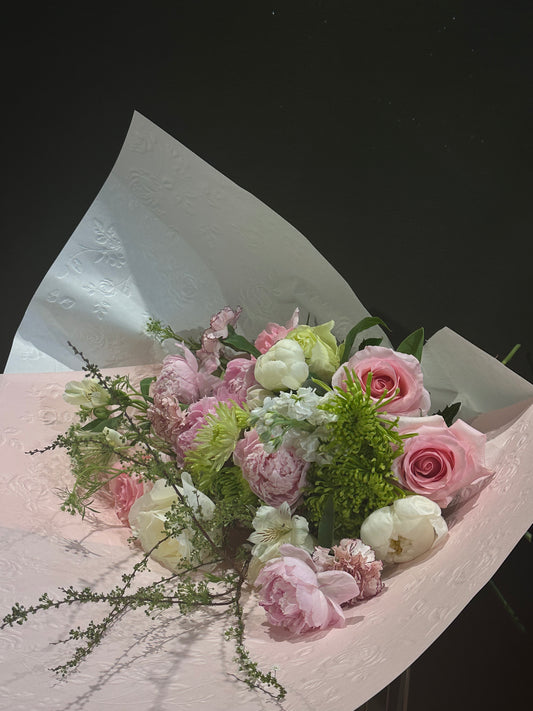 Mama PINK – Peony Lover Best Florist in Vancouver