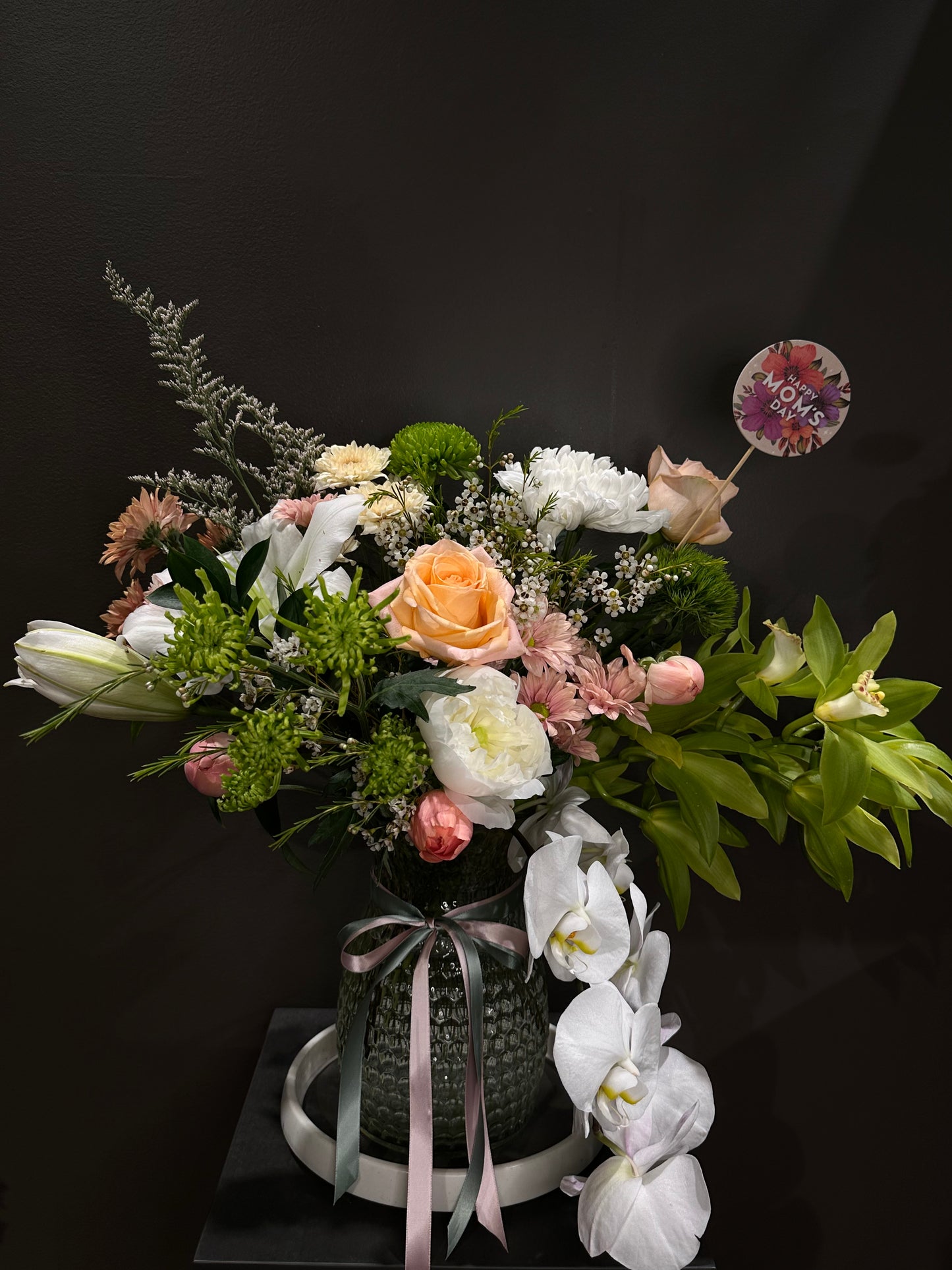 25 Mother's Day Luxury Design 2503- Vancouver Flower