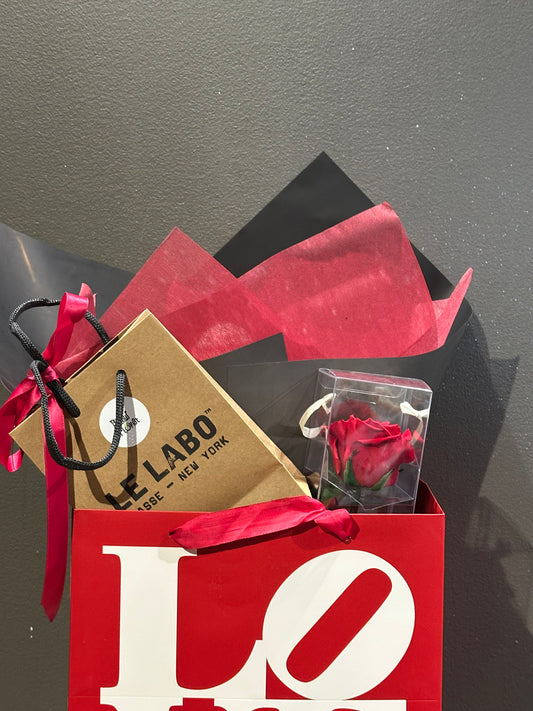 2026 Valentine’s All-in-One Flower Box 2